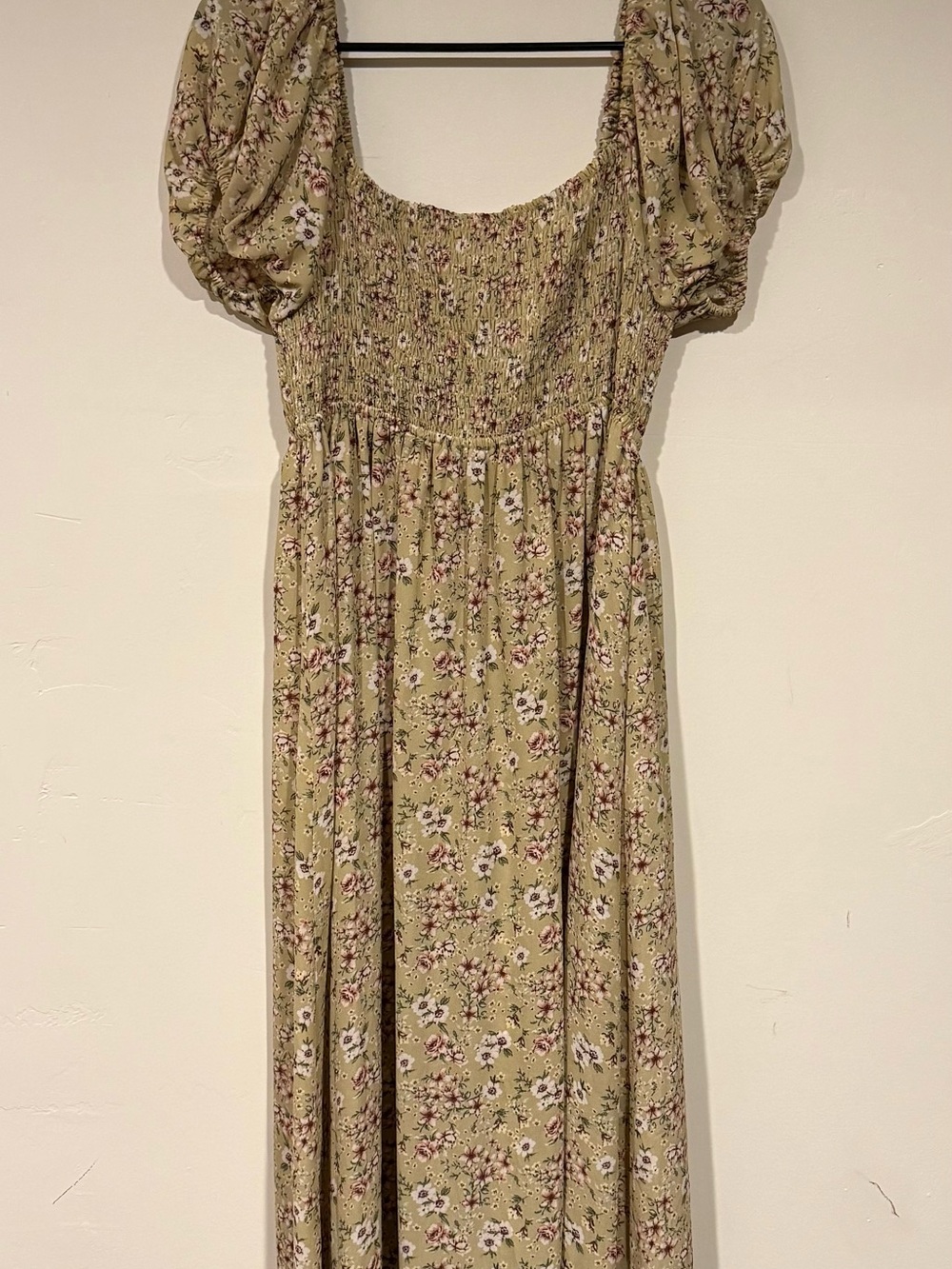 Floral Smocked Puff-Sleeve Dress